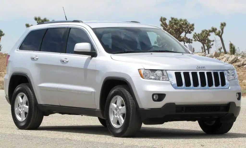 1. 2011 Jeep Grand Cherokee