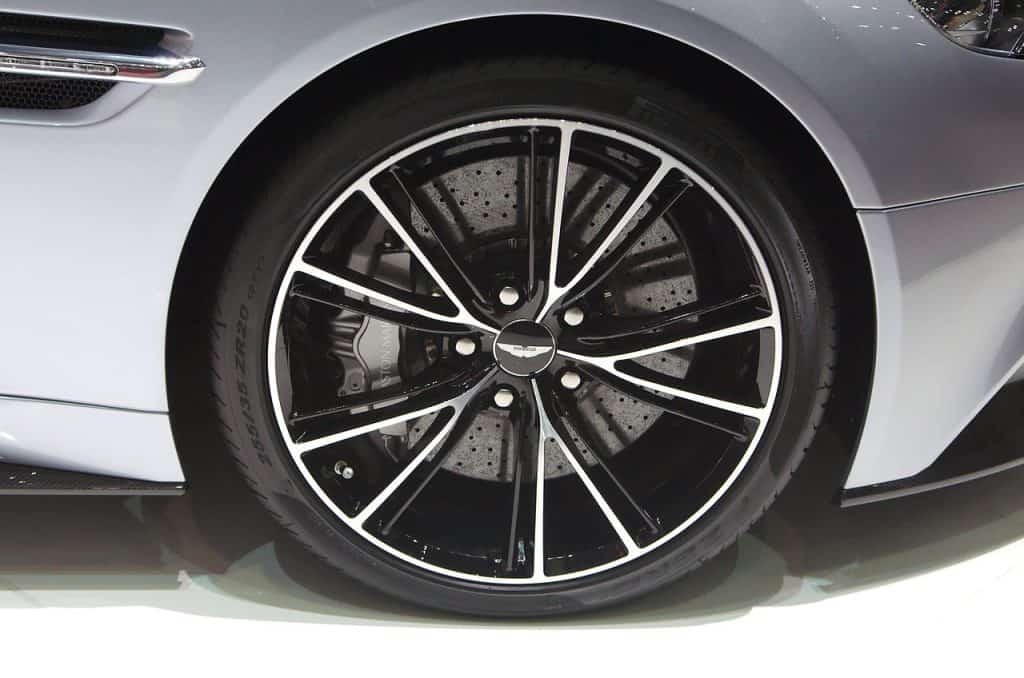 1. Alloy wheels on a car