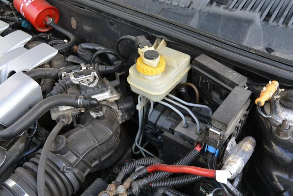 9 Symptoms of Bad Fuel Injectors 1 1. Engine Alfa Romeo injector filter circuit Breakers