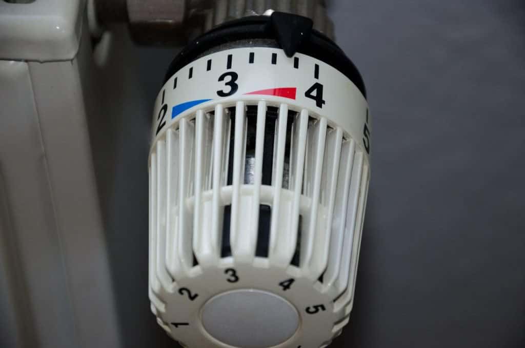 1. Thermostat Heating radiator heat temperature cold