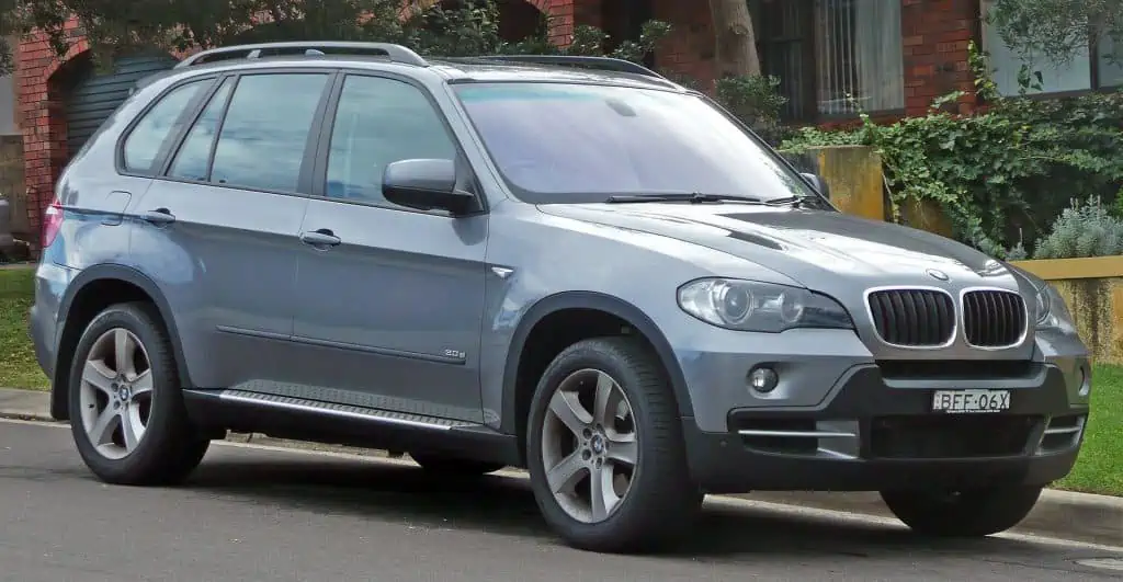 3. 2007 to 2008 BMW X5 E70