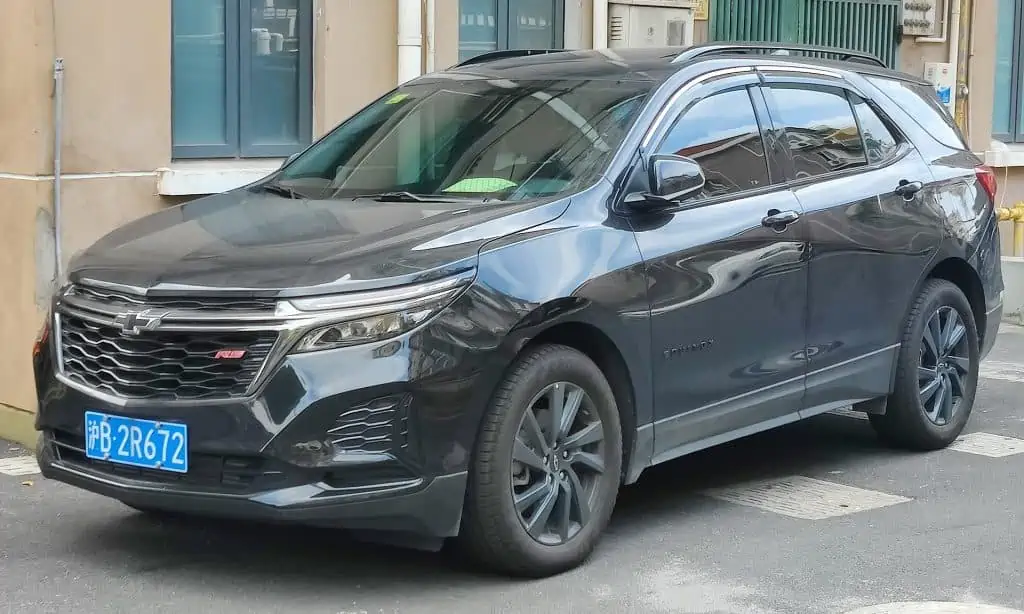 3. 2021 Chevrolet Equinox RS