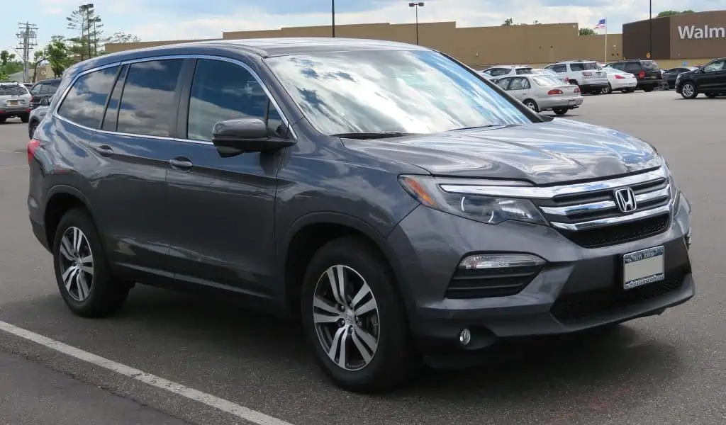 3. A 2017 Honda Pilot