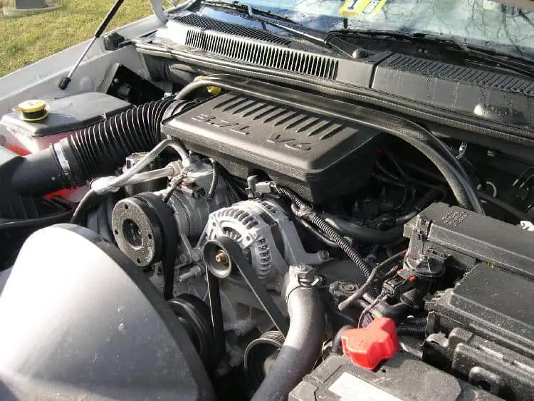 3. Chrysler PowerTech 4.7 L V6