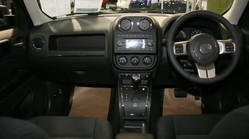 4. Jeep Patriot interior