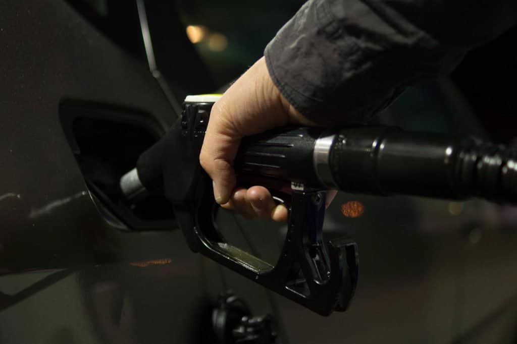 9 Symptoms of Bad Fuel Injectors 4 4. Petrol Gasoline diesel gas automotive prices oil