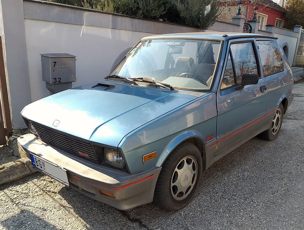 What Is a Lemon Title Car - Is It Worth It? 5 5. A typical lemon car