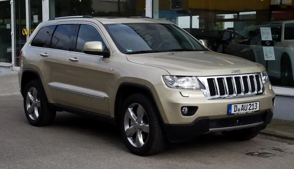 6. 2012 Jeep Grand Cherokee Overland